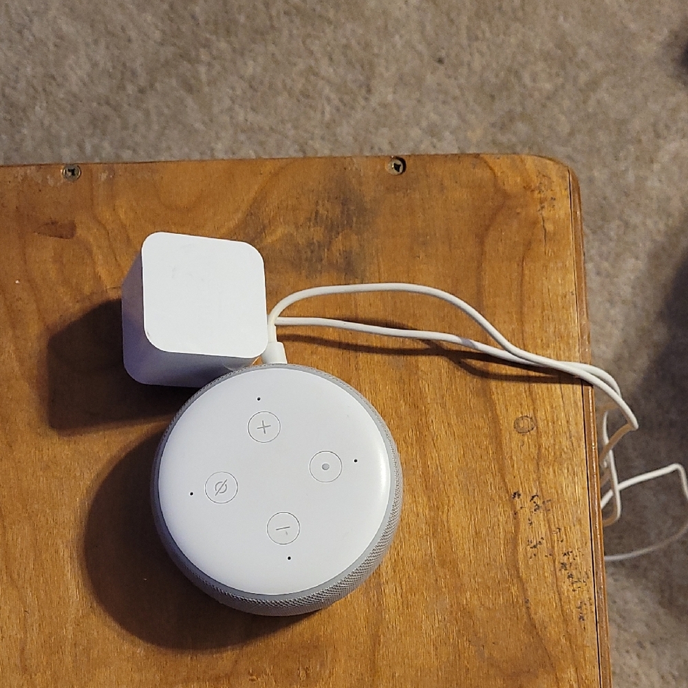 Amazon Echo Dot White